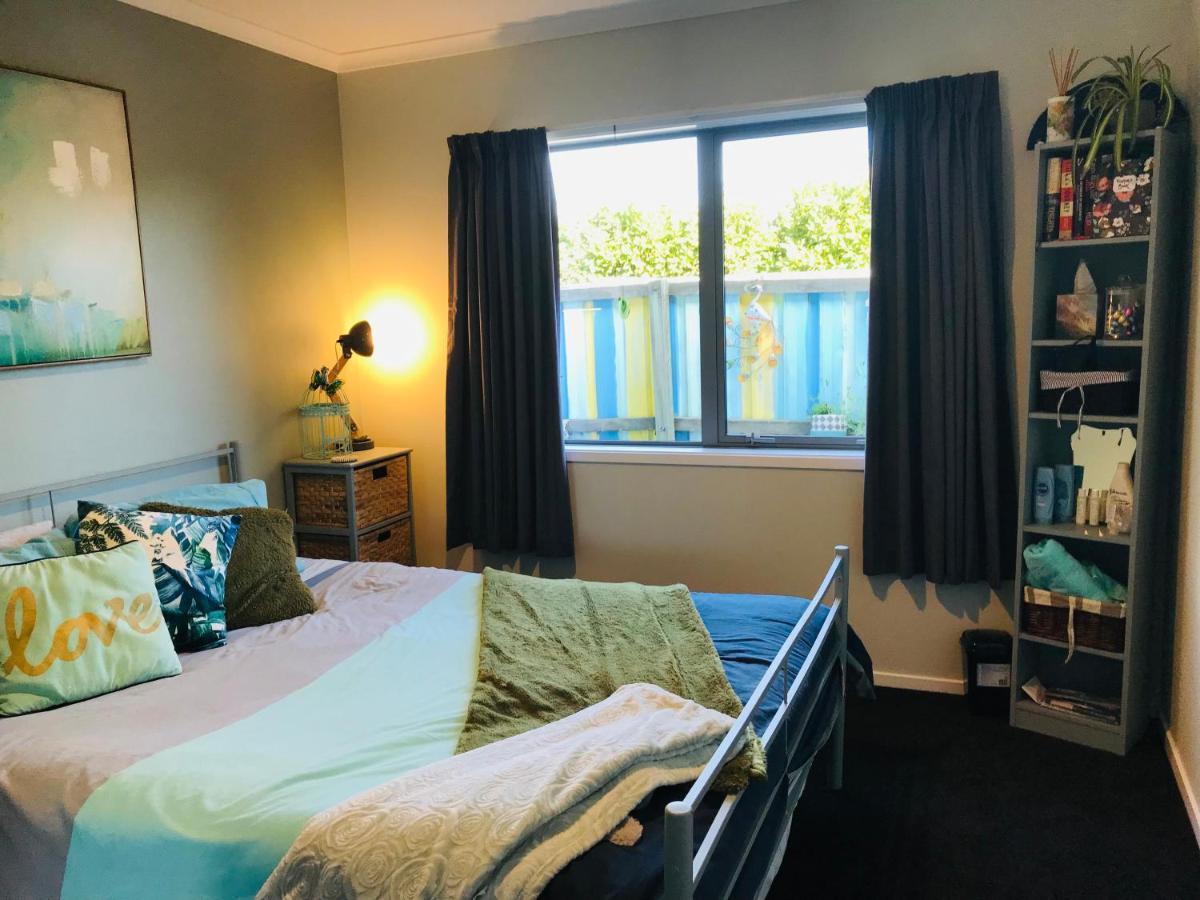 A Little Bit Beachy Modern Guest Room And Private Toilet Κράισττσερτς Εξωτερικό φωτογραφία